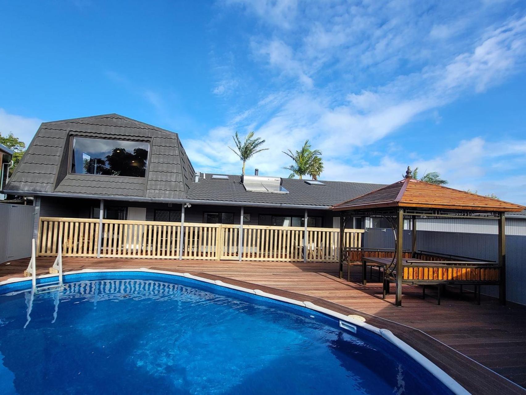 Luxury Bay Vacation Home 5 Ensuites & Pool Whangaparaoa Eksteriør bilde